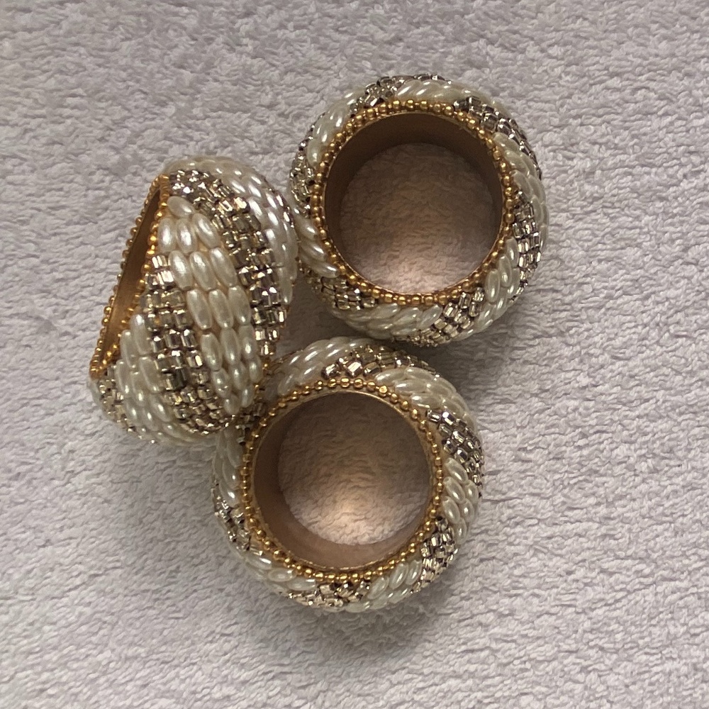 Set of 3 Napkin Rings - Picture 2 of 5